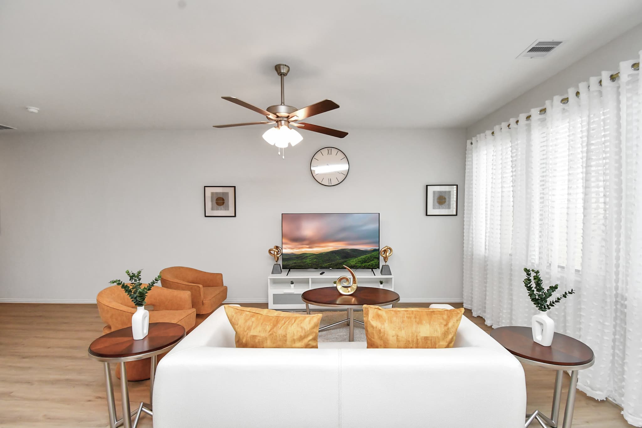 Exquisite Relocation and Workers Dream Place